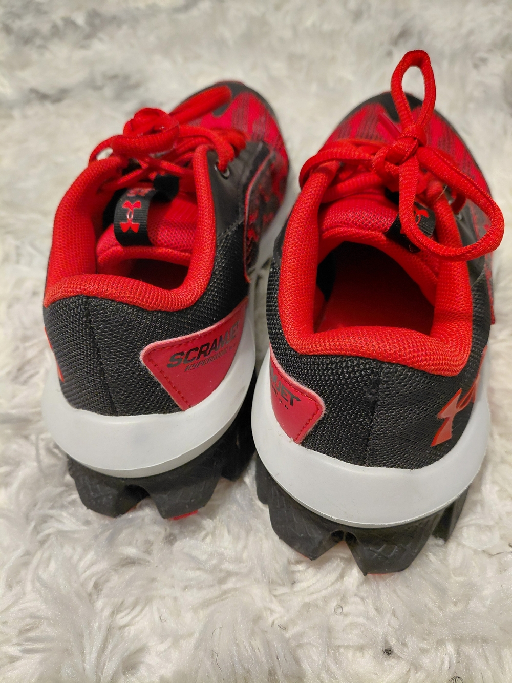Under Armour Red and Black Scramjet Kids Sneakers - Picture 9 of 11
